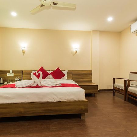Sisai Park Village Chitwan Exterior photo